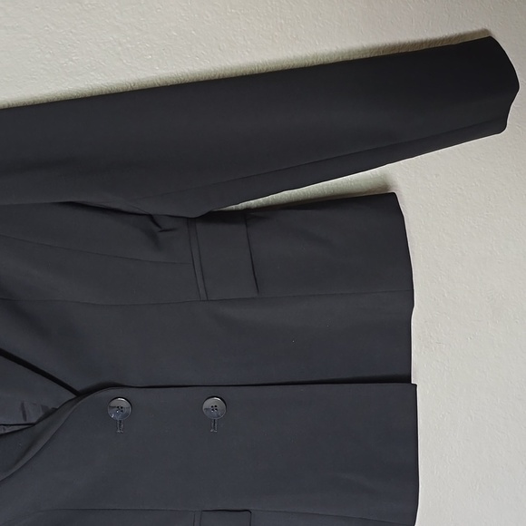 Hugo boss 2 buttom closure office formal virgen wool blend blazer. - Picture 3 of 8